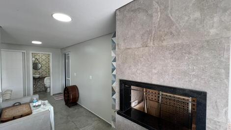 Lindo geminado 1 suite e 1 quarto com AC, WI-FI, churrasqueira