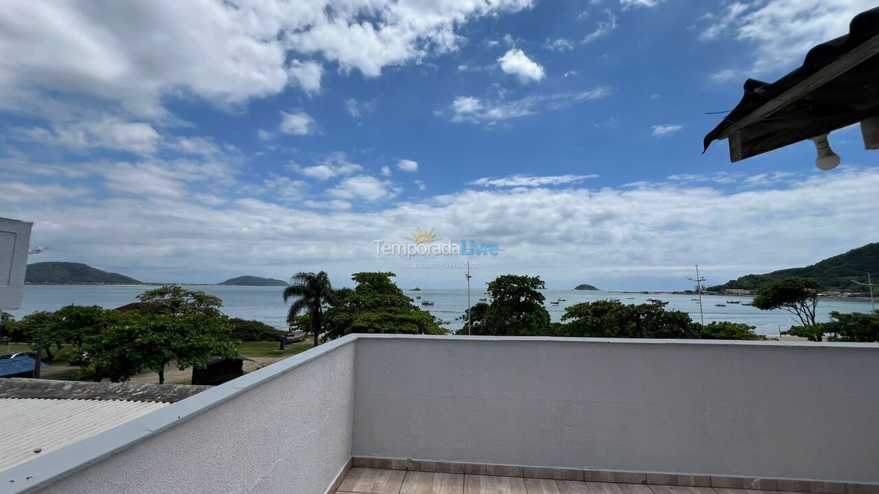 Apartamento para aluguel de temporada em São Francisco do Sul (Enseada)