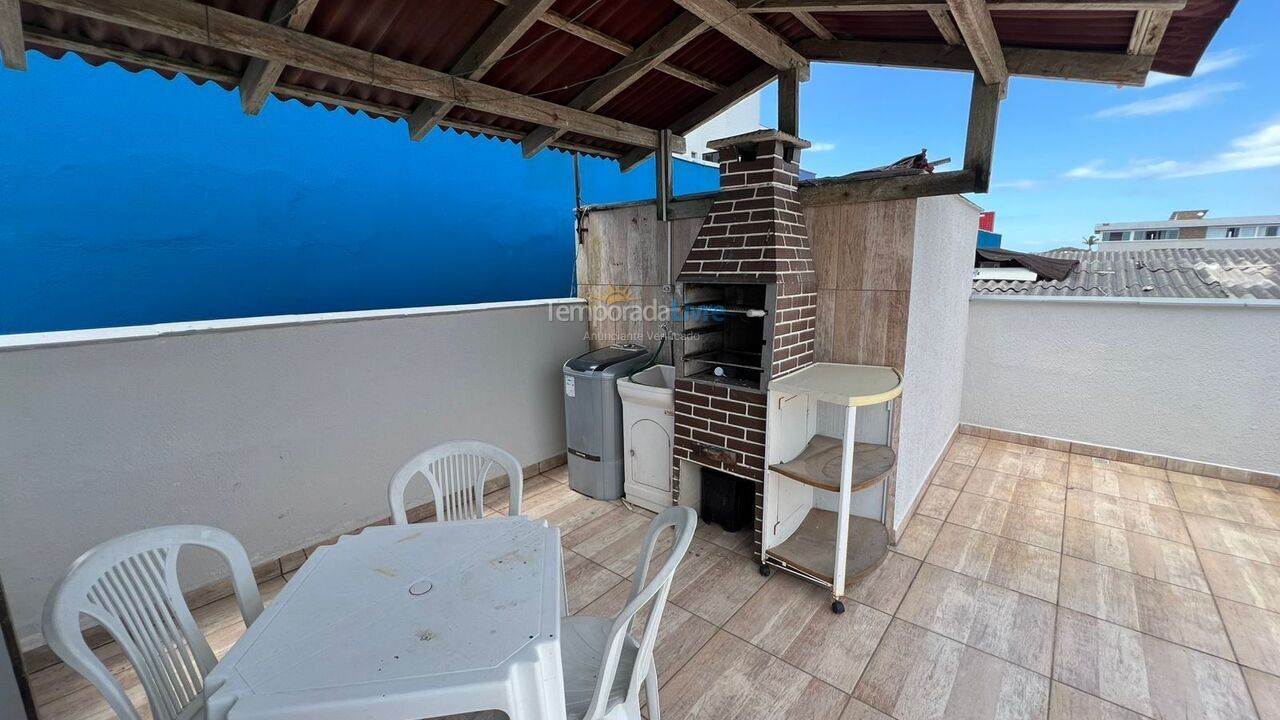 Apartamento para aluguel de temporada em São Francisco do Sul (Enseada)