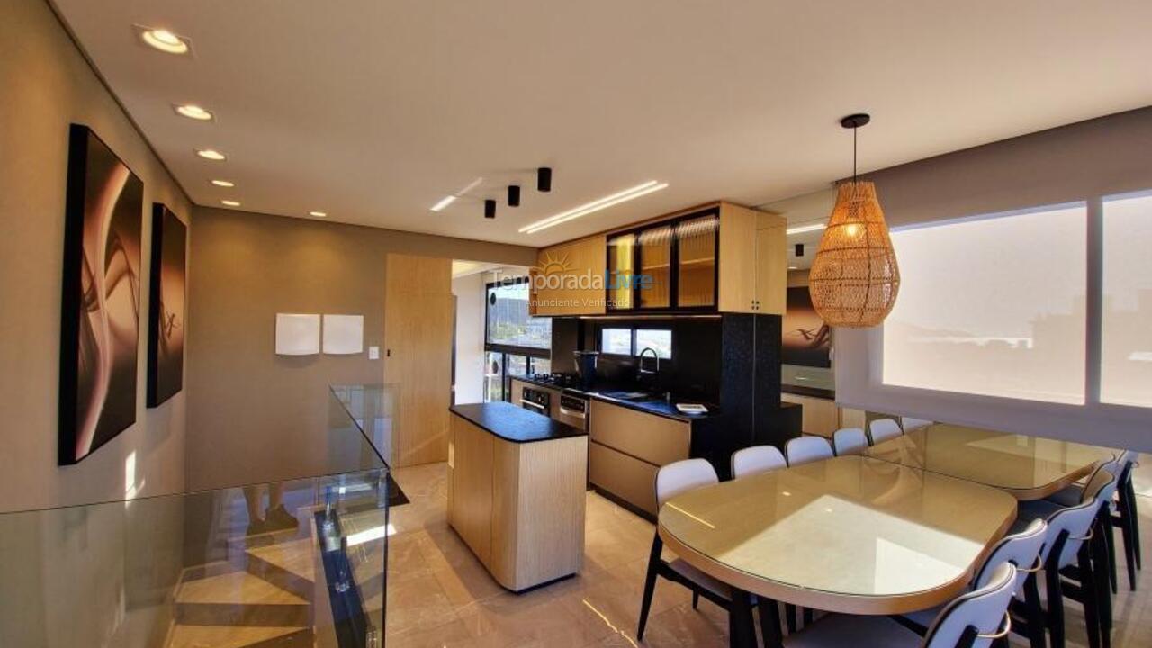 Apartment for vacation rental in Bombinhas (Canto Grande)