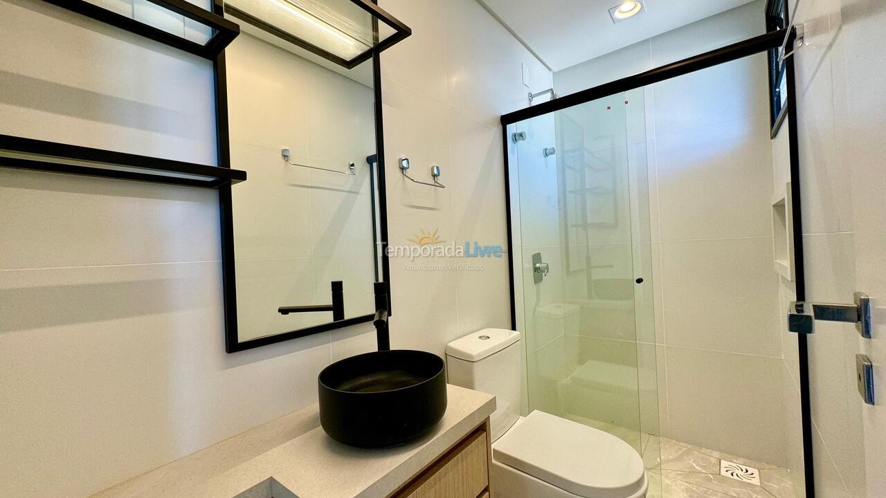 Apartment for vacation rental in Bombinhas (Canto Grande)