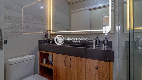 Conforto e Lazer a Poucos Passos da Praia do Campeche