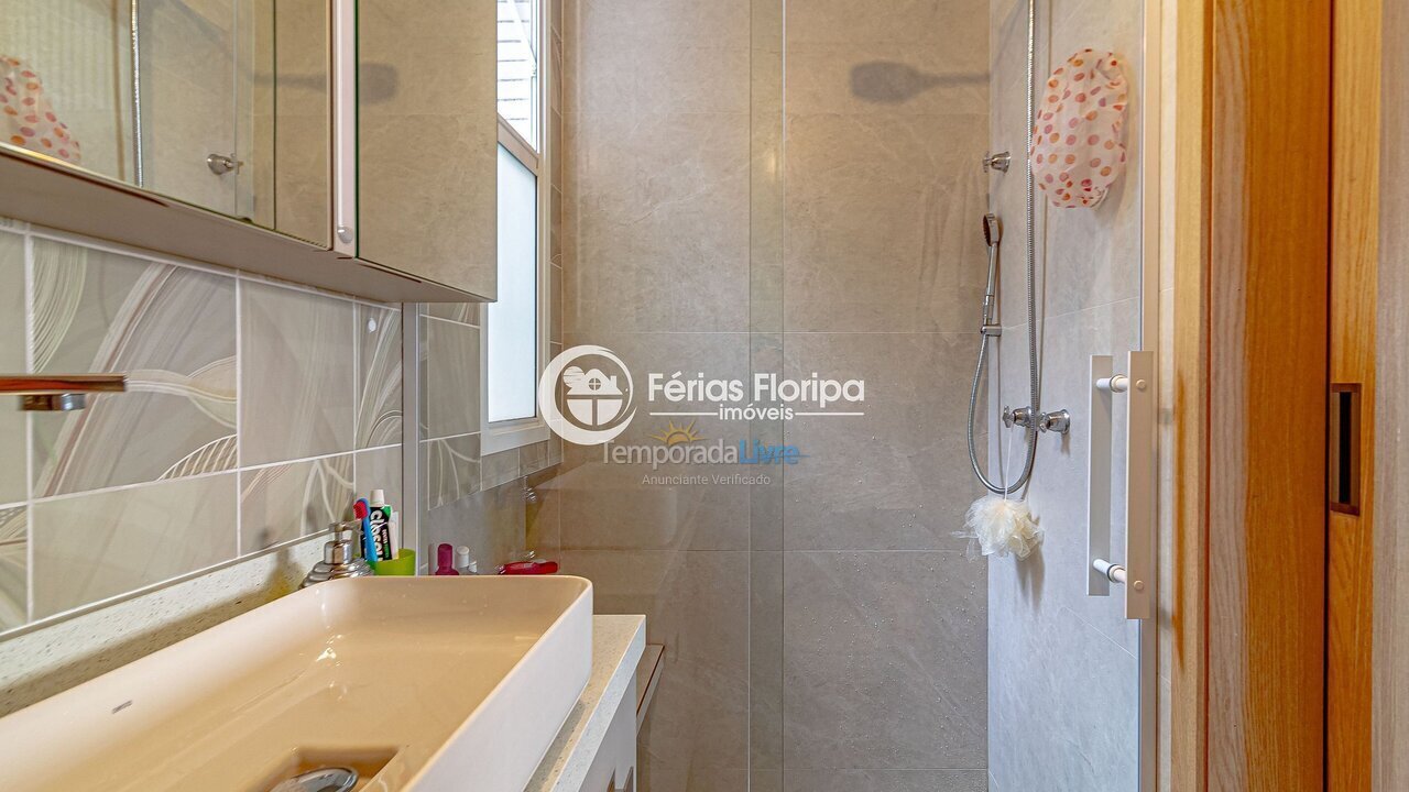 Apartamento para aluguel de temporada em Florianopolis (Campeche)