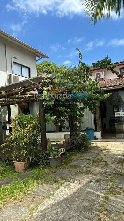 Casa para alquiler de vacaciones em São Sebastião (Maresias)