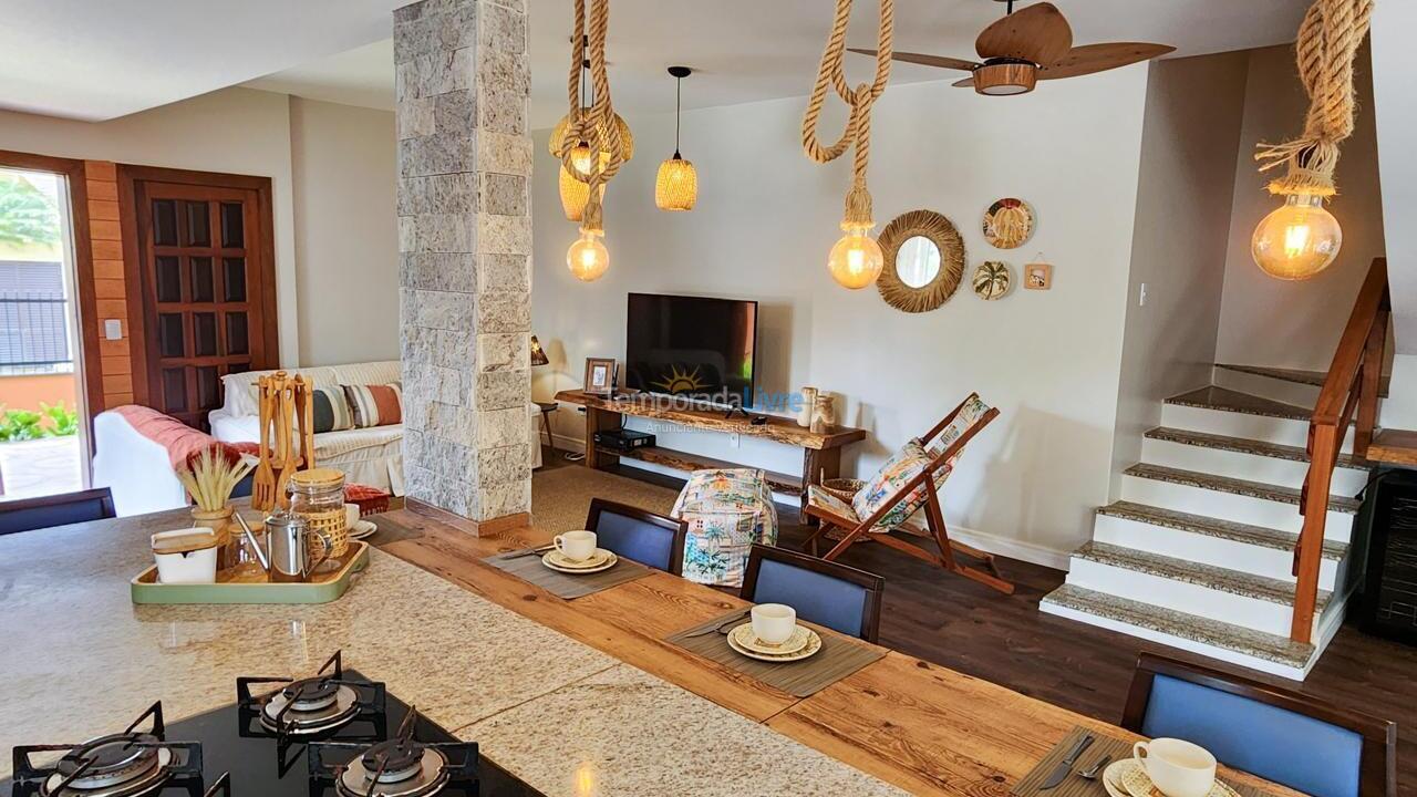 Casa para aluguel de temporada em Bombinhas (Mariscal)