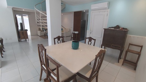 Apartamento Dúplex Planta Baja Jardín Riviera de São Lourenço