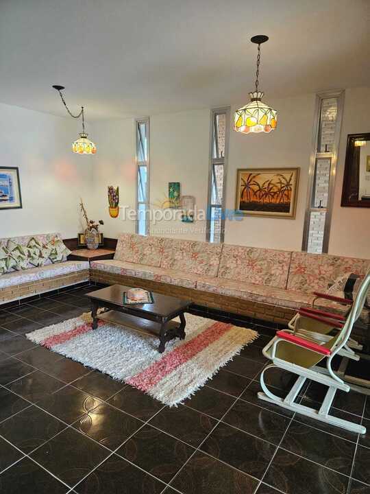 House for vacation rental in Ubatuba (Praia do Lázaro)