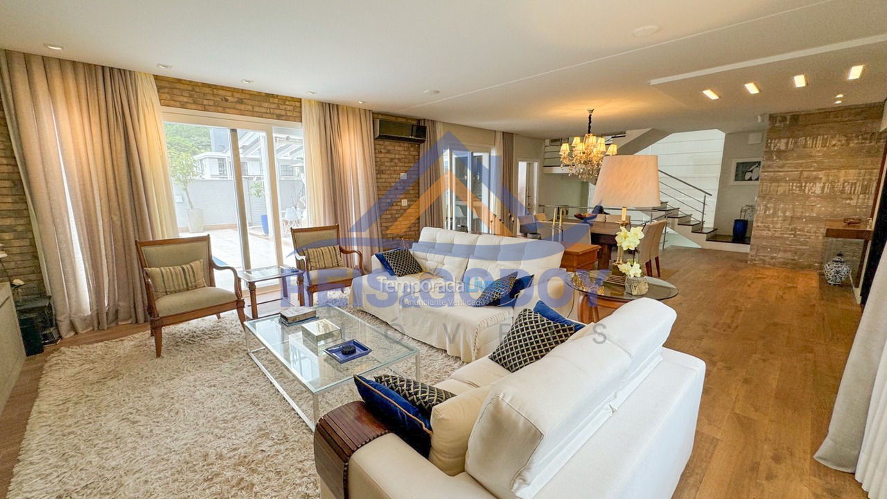 Casa para aluguel de temporada em Florianopolis (Canasvieiras)