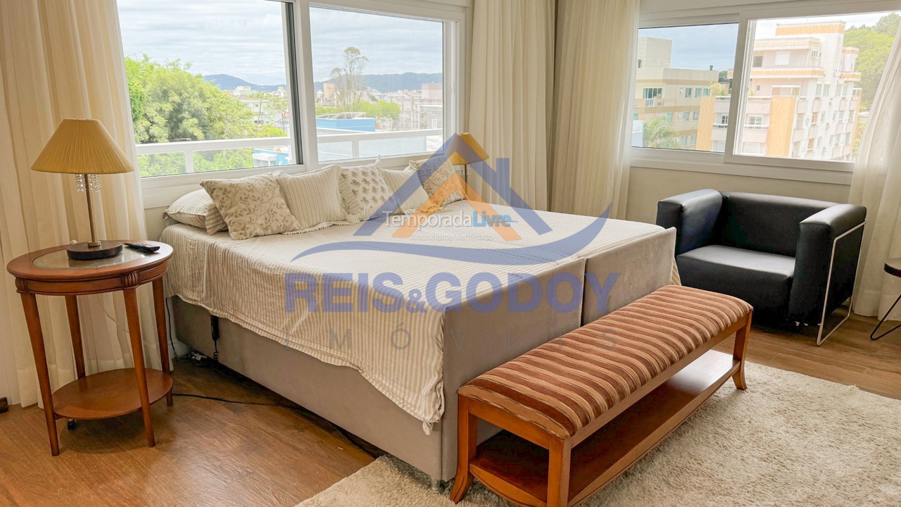 Casa para aluguel de temporada em Florianopolis (Canasvieiras)