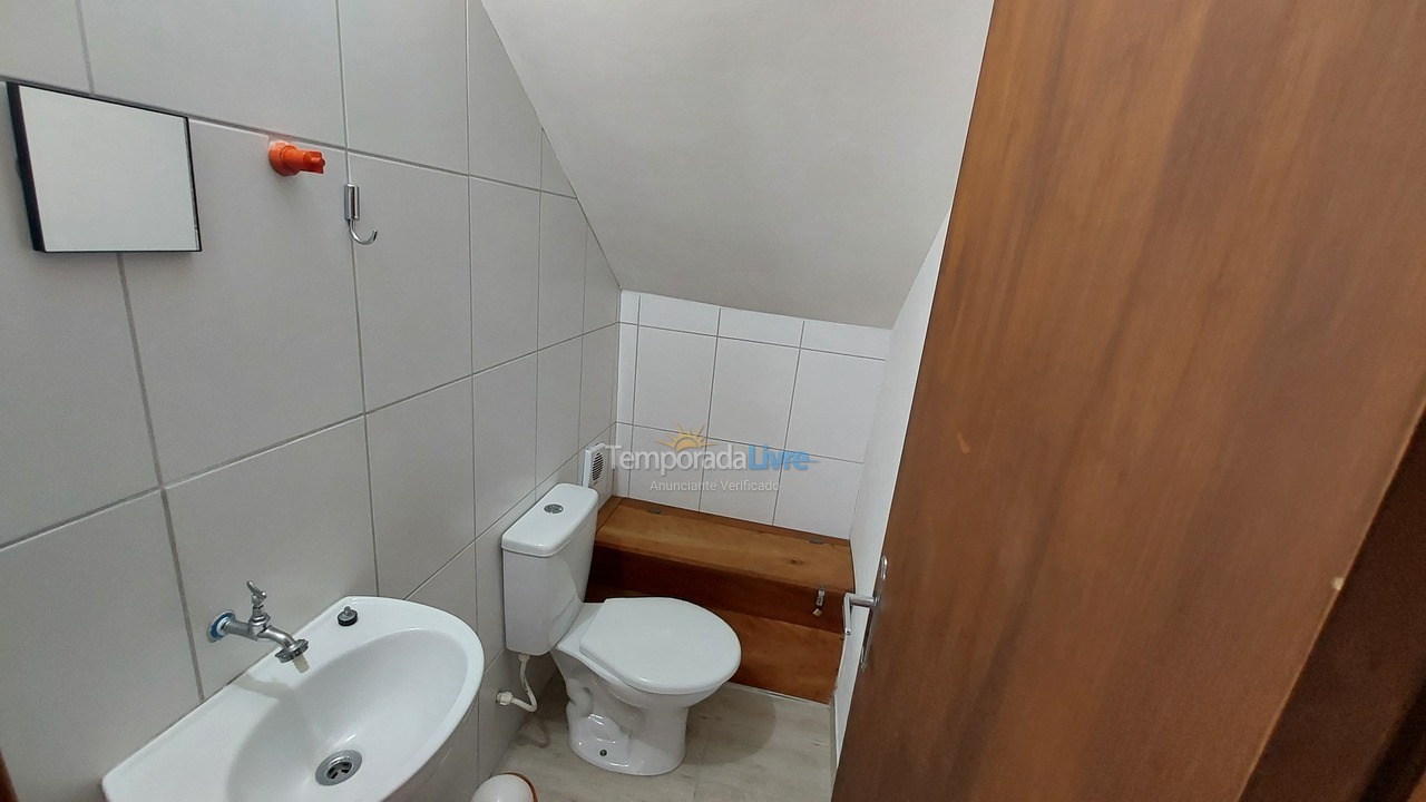 Apartamento para aluguel de temporada em Itapoá (Balneário Rio Gracioso)