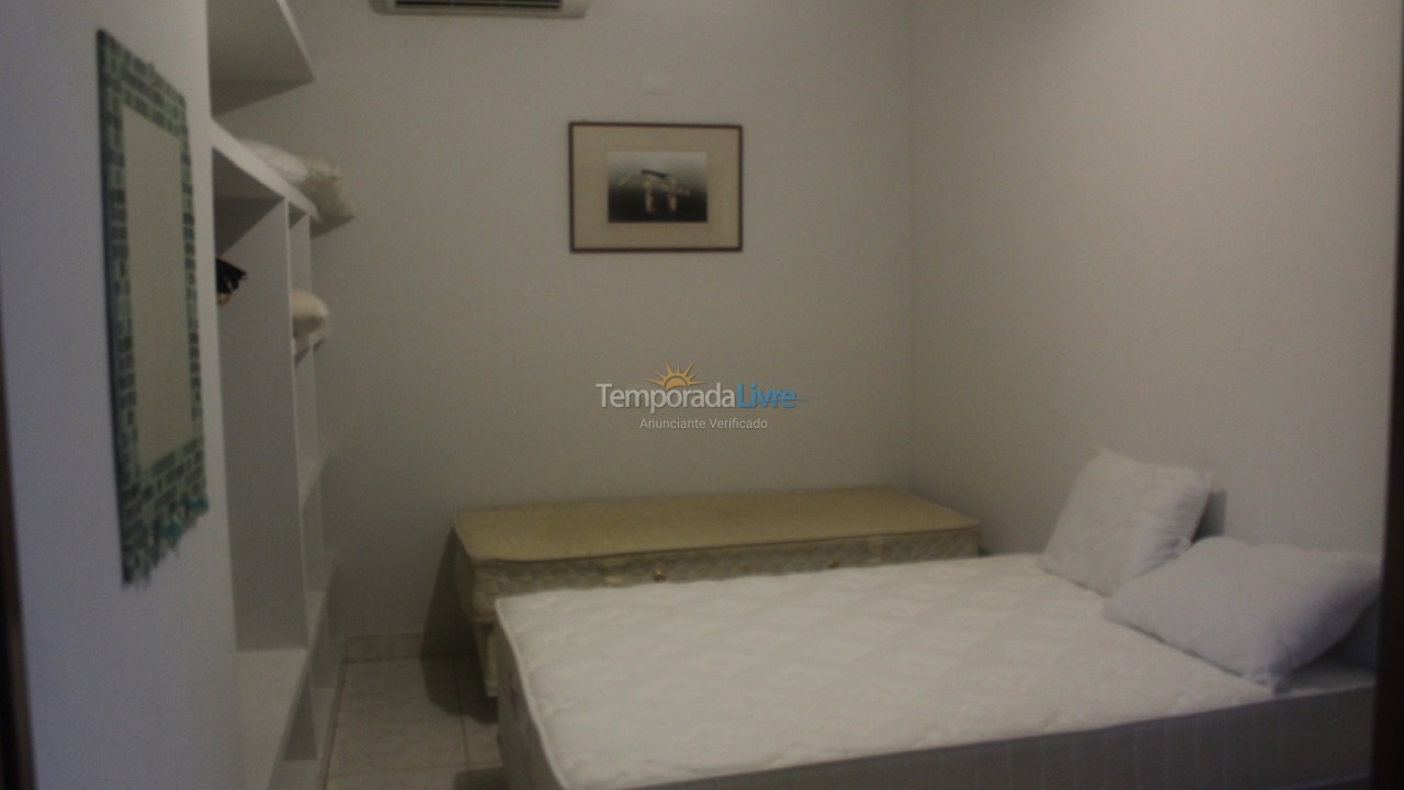 House for vacation rental in Ubatuba (Praia do Lázaro)