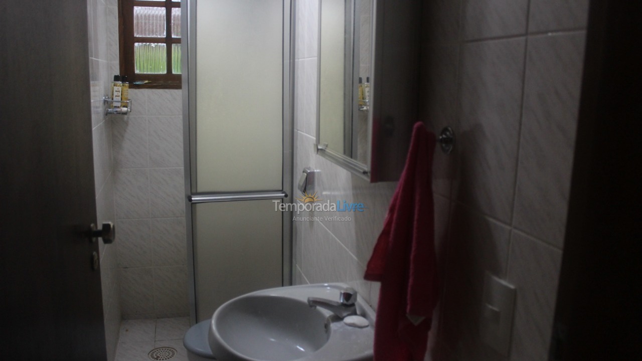 House for vacation rental in Ubatuba (Praia do Lázaro)