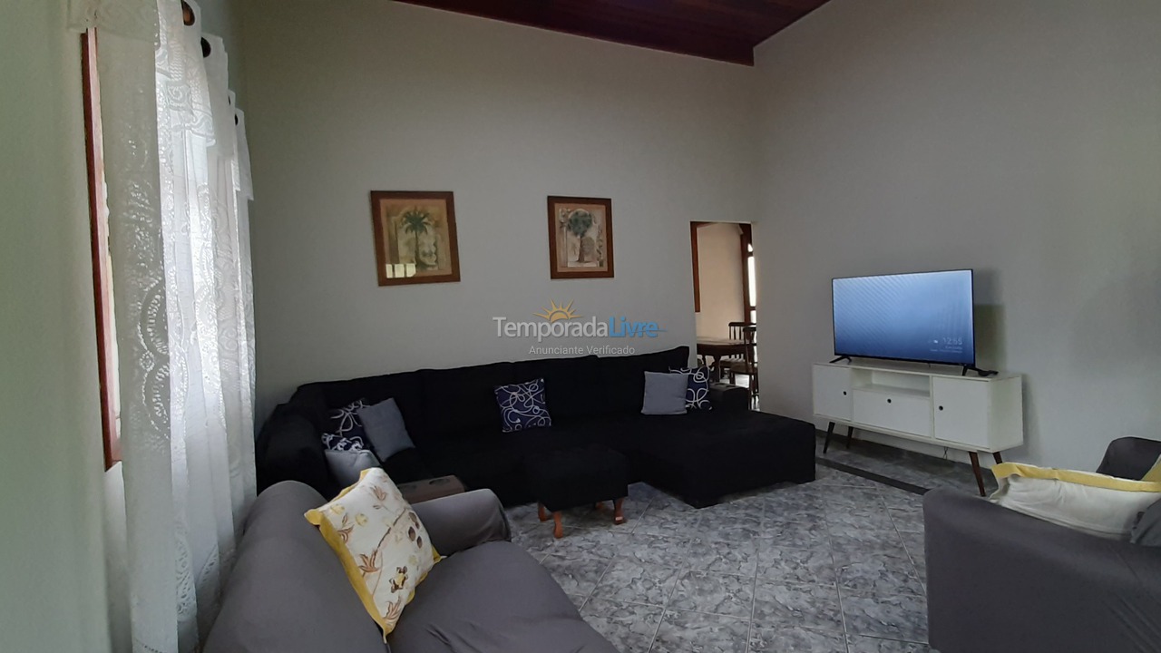 Casa para aluguel de temporada em Ubatuba (Horto Florestal)