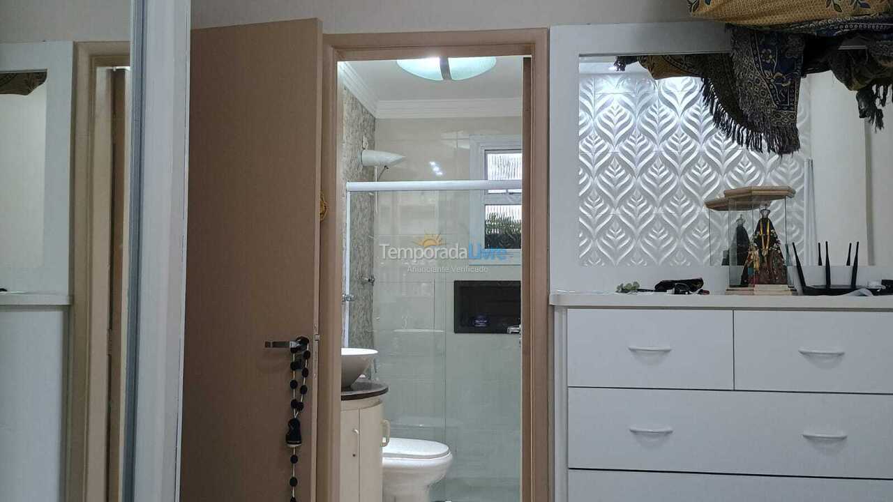 Apartamento para alquiler de vacaciones em Guarujá (Pitangueiras)