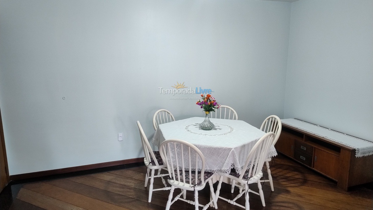 Apartment for vacation rental in Itapema (Meia Praia)