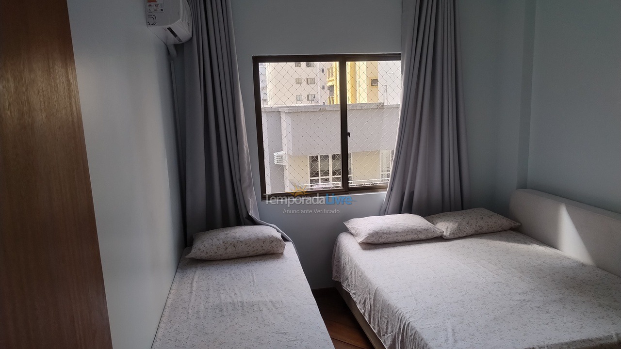 Apartment for vacation rental in Itapema (Meia Praia)