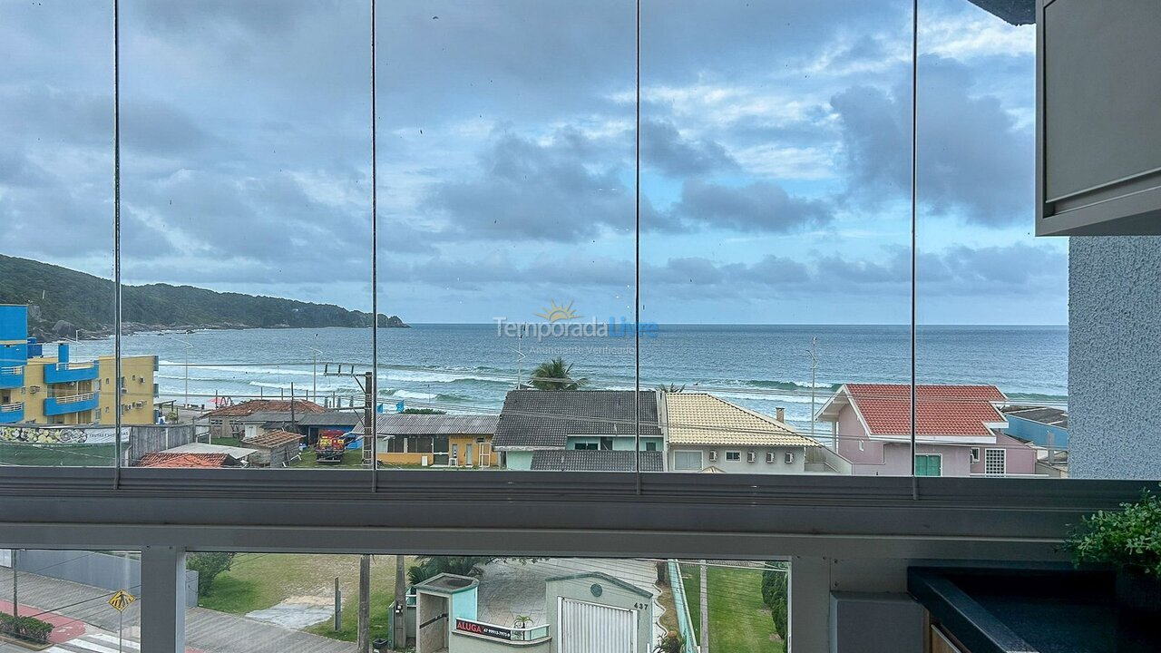 Apartamento para aluguel de temporada em Bombinhas (Praia de Bombas)