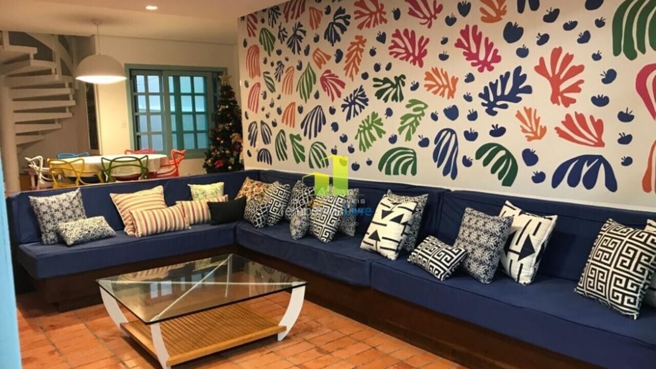 House for vacation rental in Bombinhas (Praia de Bombas)