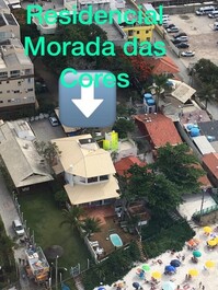 House with Pool and 5 Suites in the Heart of Bombinhas!