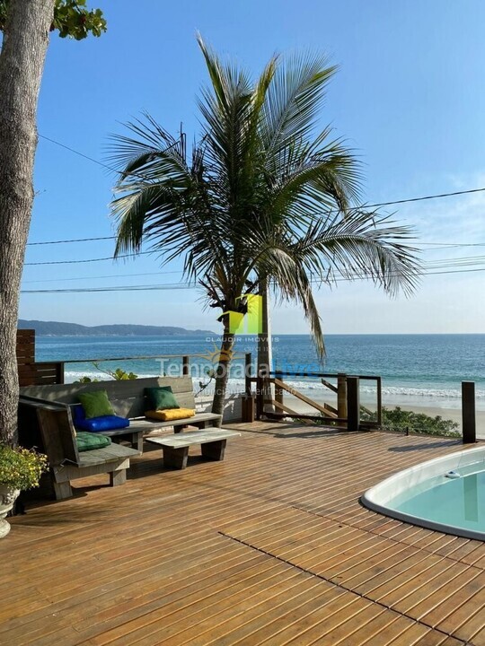 House for vacation rental in Bombinhas (Praia de Bombas)