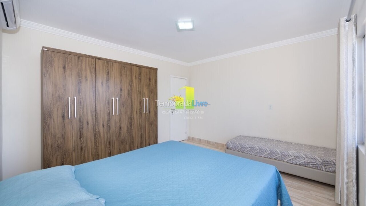 House for vacation rental in Bombinhas (Praia de Bombas)