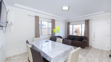 Beachfront House in Bombas for 8 people