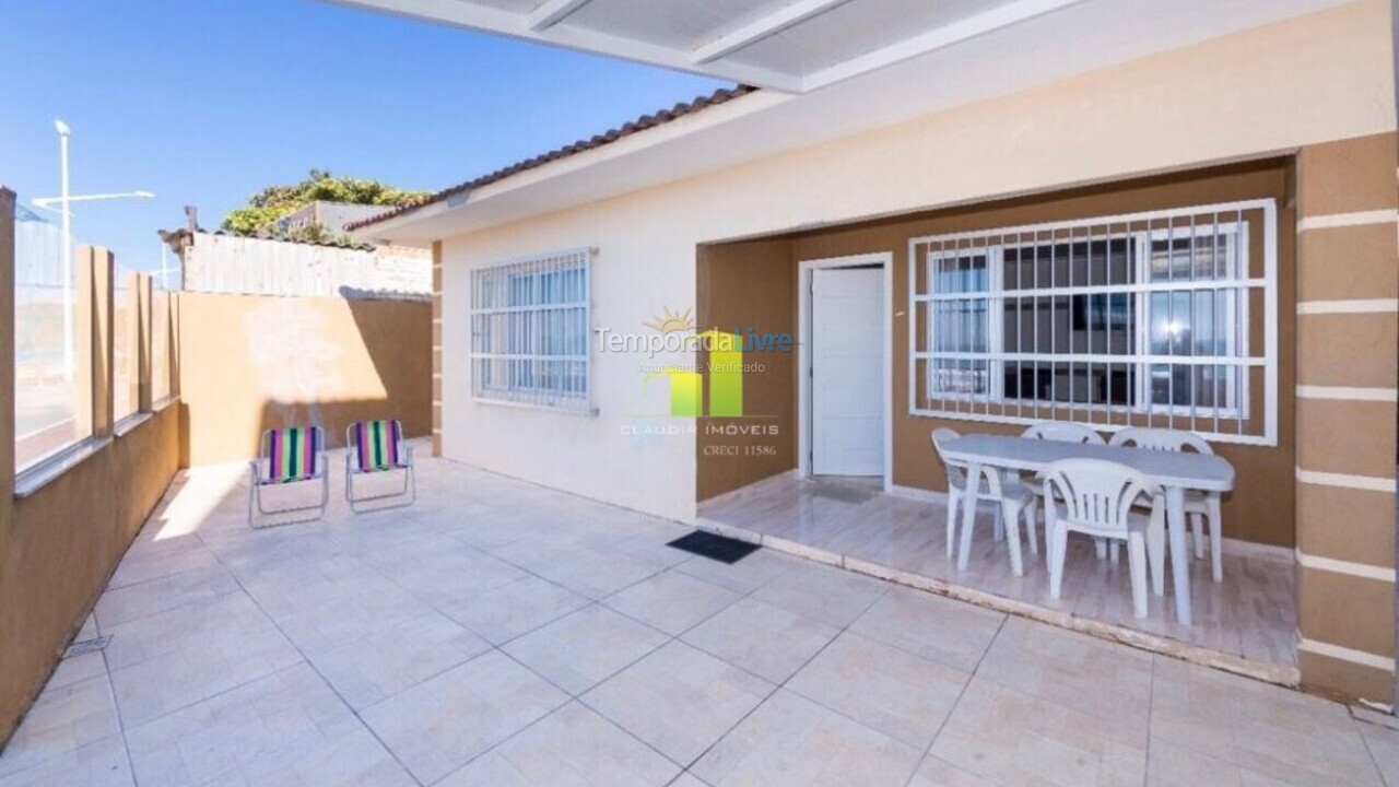 House for vacation rental in Bombinhas (Praia de Bombas)