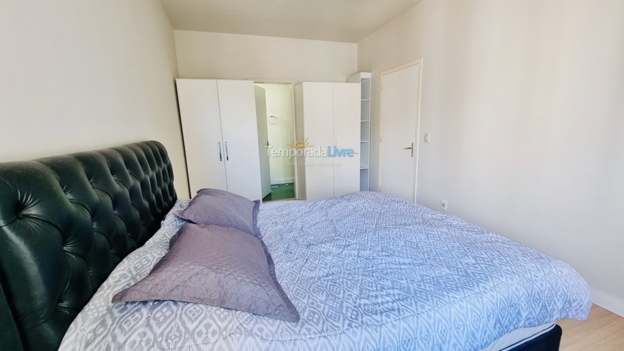 Apartamento para aluguel de temporada em Balneário Camboriú (Praia Central)