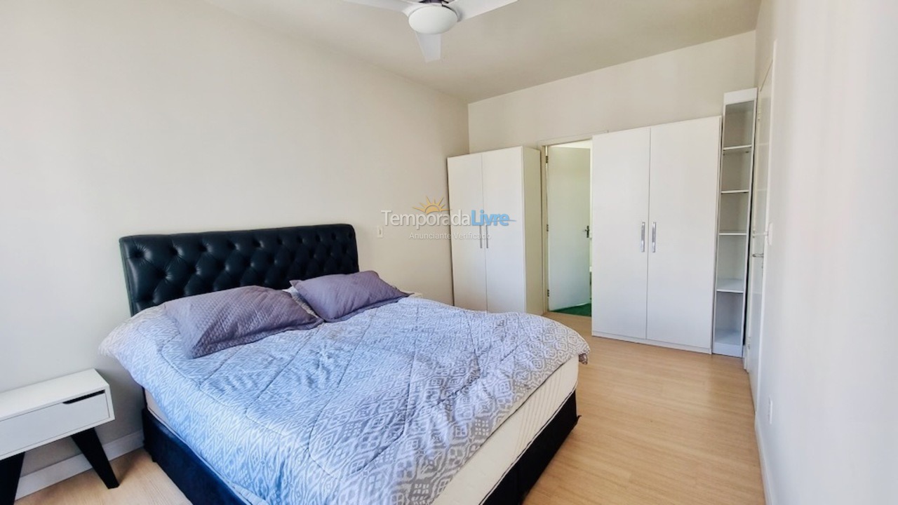 Apartamento para aluguel de temporada em Balneário Camboriú (Praia Central)