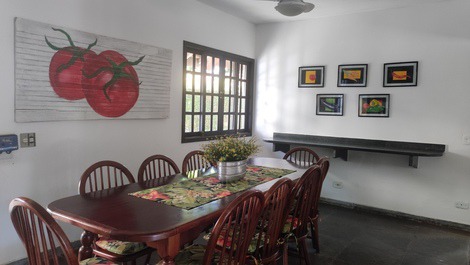 House 100 meters from the beach in the Salga condominium