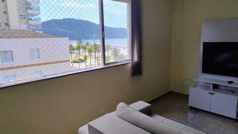 Vista para morro xixova - forte itaipu - sala