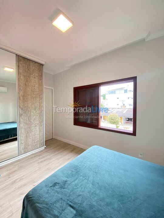 House for vacation rental in Florianopolis (Canasvieiras)