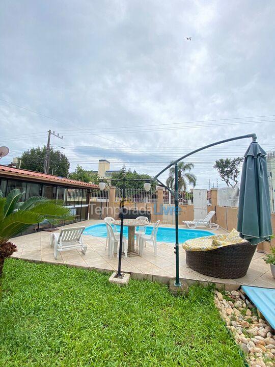 House for vacation rental in Florianopolis (Canasvieiras)