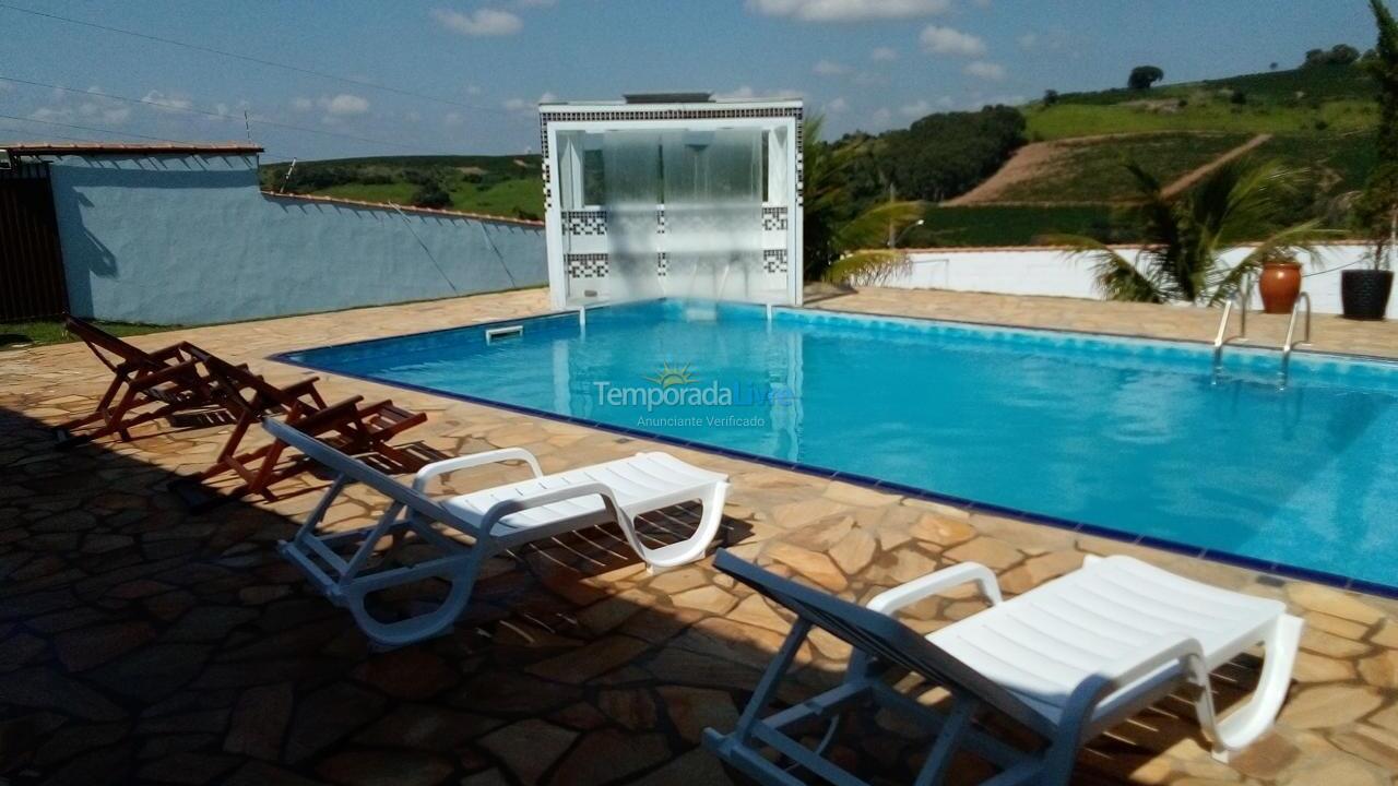 Ranch for vacation rental in Varginha (São Lucas)