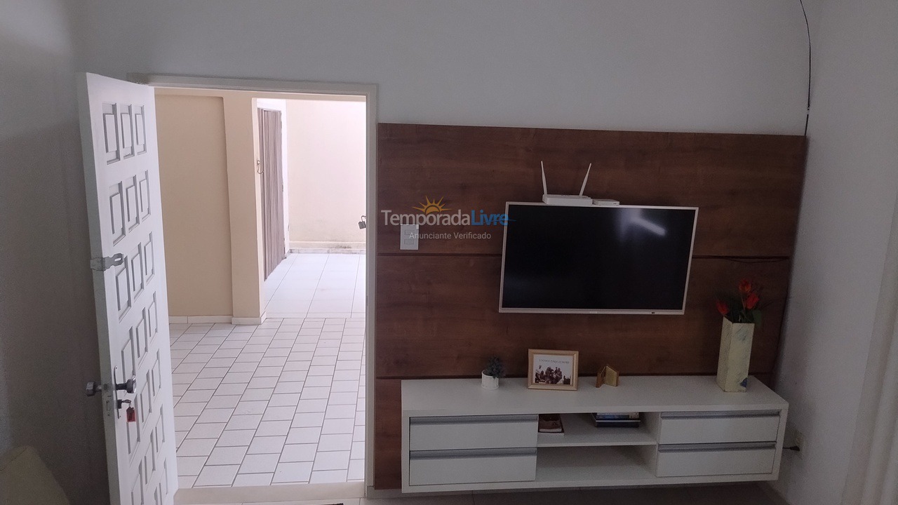 Apartment for vacation rental in Itapema (Meia Praia)