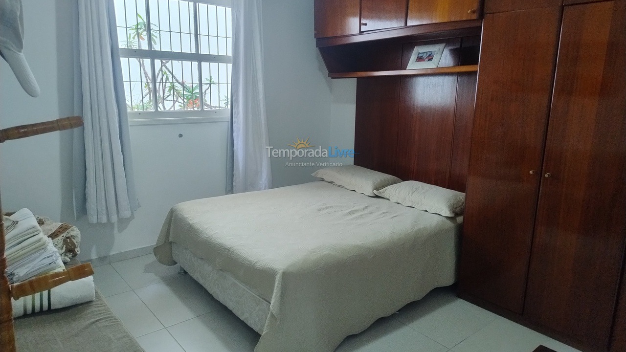 Apartment for vacation rental in Itapema (Meia Praia)