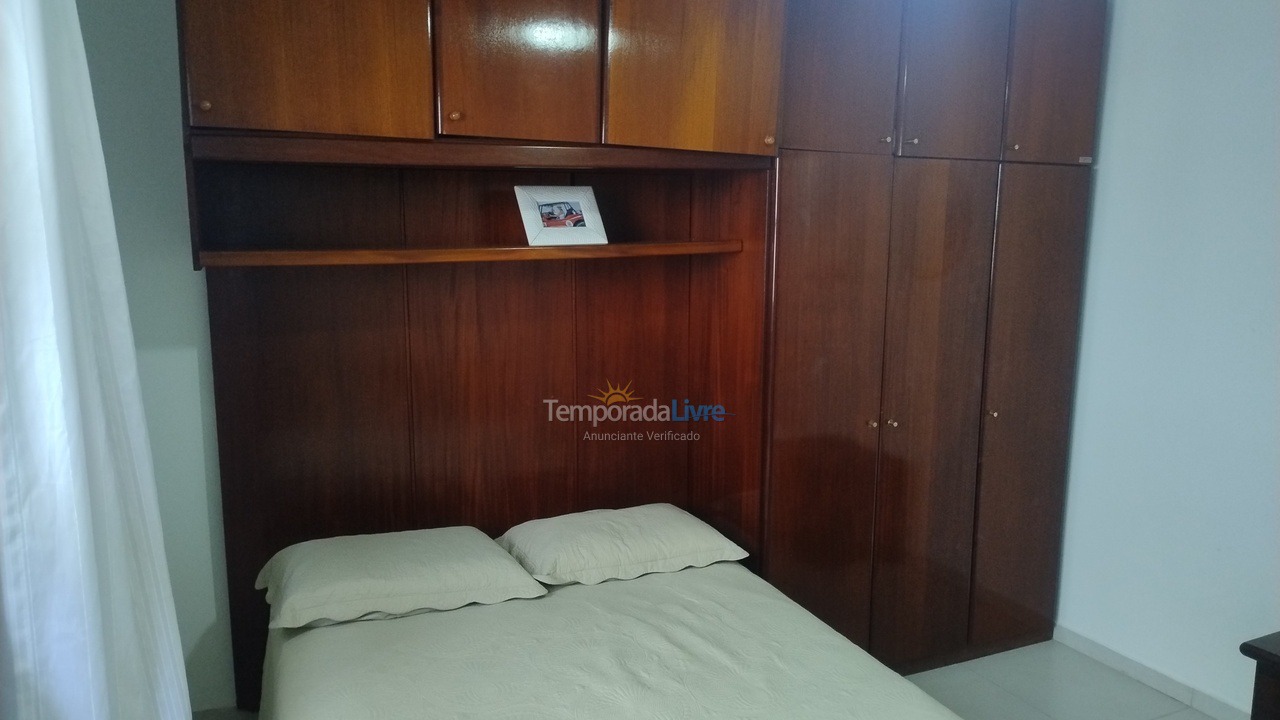 Apartment for vacation rental in Itapema (Meia Praia)