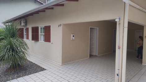 Apartamento para alquilar en Itapema - Meia Praia