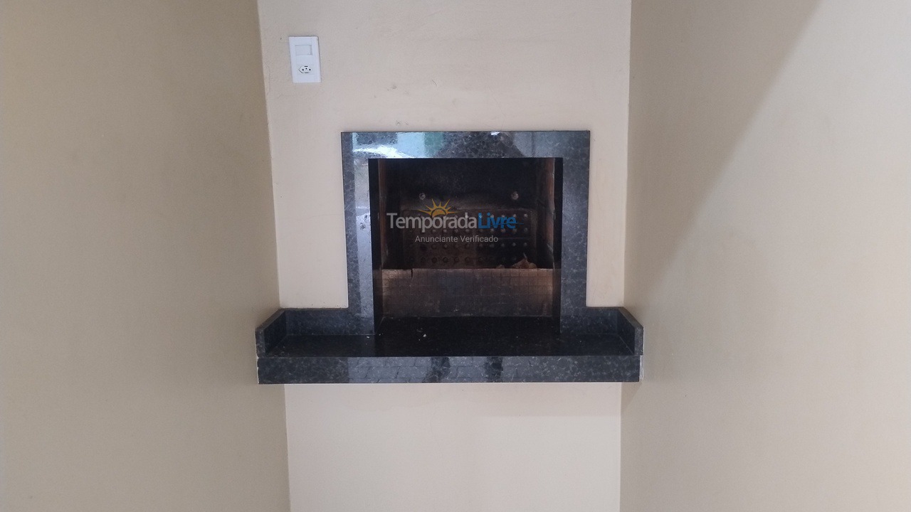 Apartment for vacation rental in Itapema (Meia Praia)