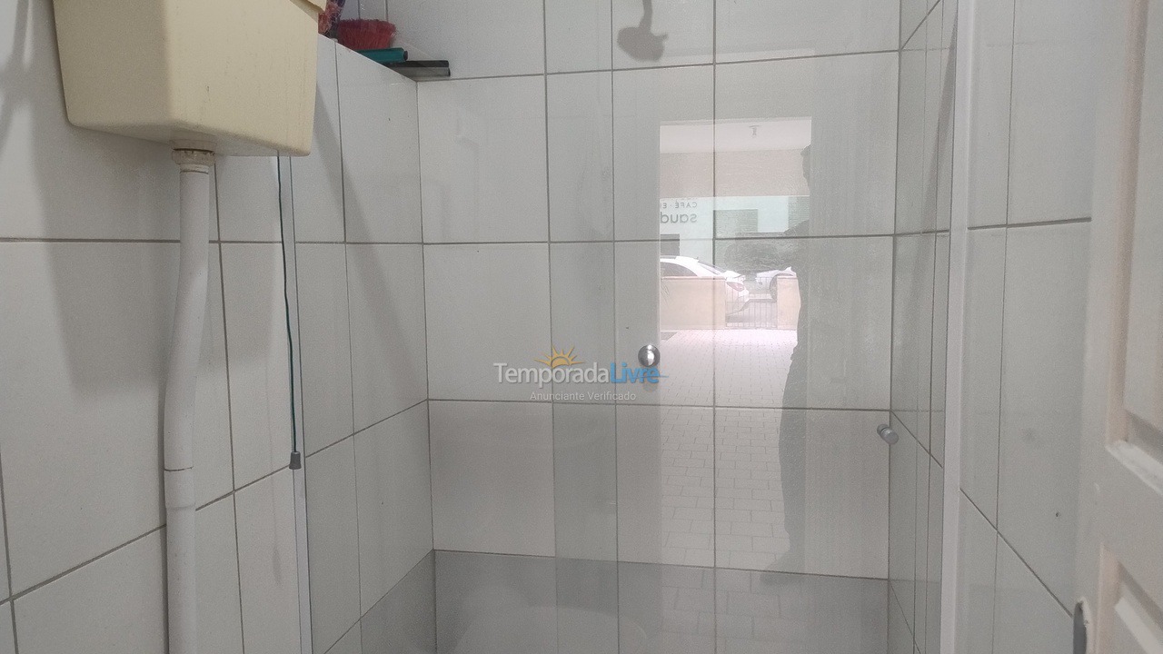 Apartment for vacation rental in Itapema (Meia Praia)