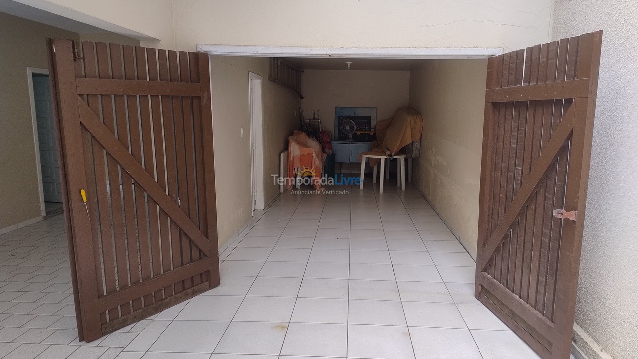 Apartment for vacation rental in Itapema (Meia Praia)