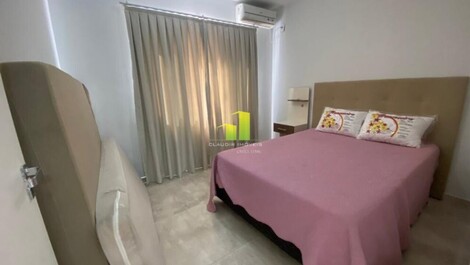 Linda Casa de 4 dormitórios na Praia de Bombas/SC!