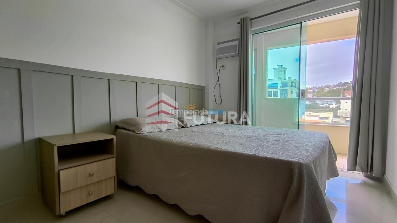 Apartment for vacation rental in Bombinhas (Praia de Bombas)