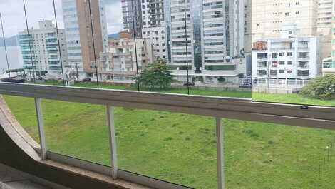 Apartamento para alugar em Itapema - Meia Praia