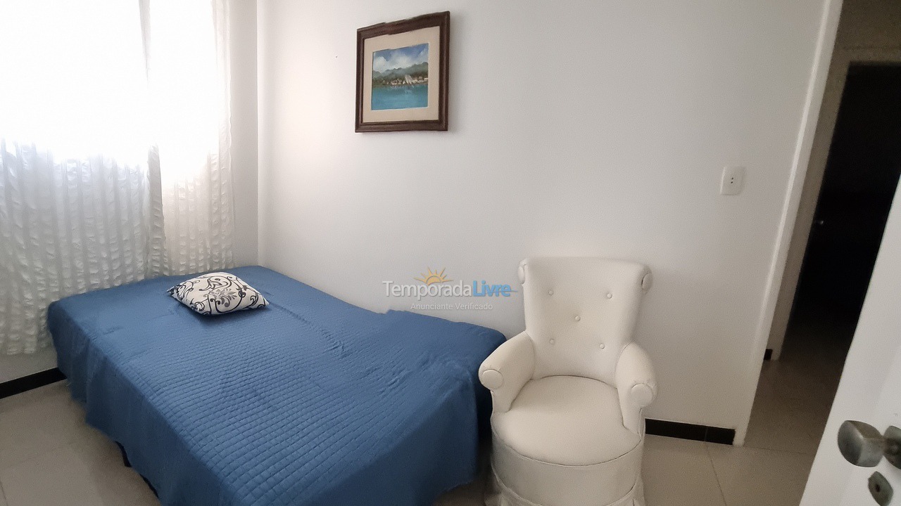 Apartment for vacation rental in Guarujá (Enseada)
