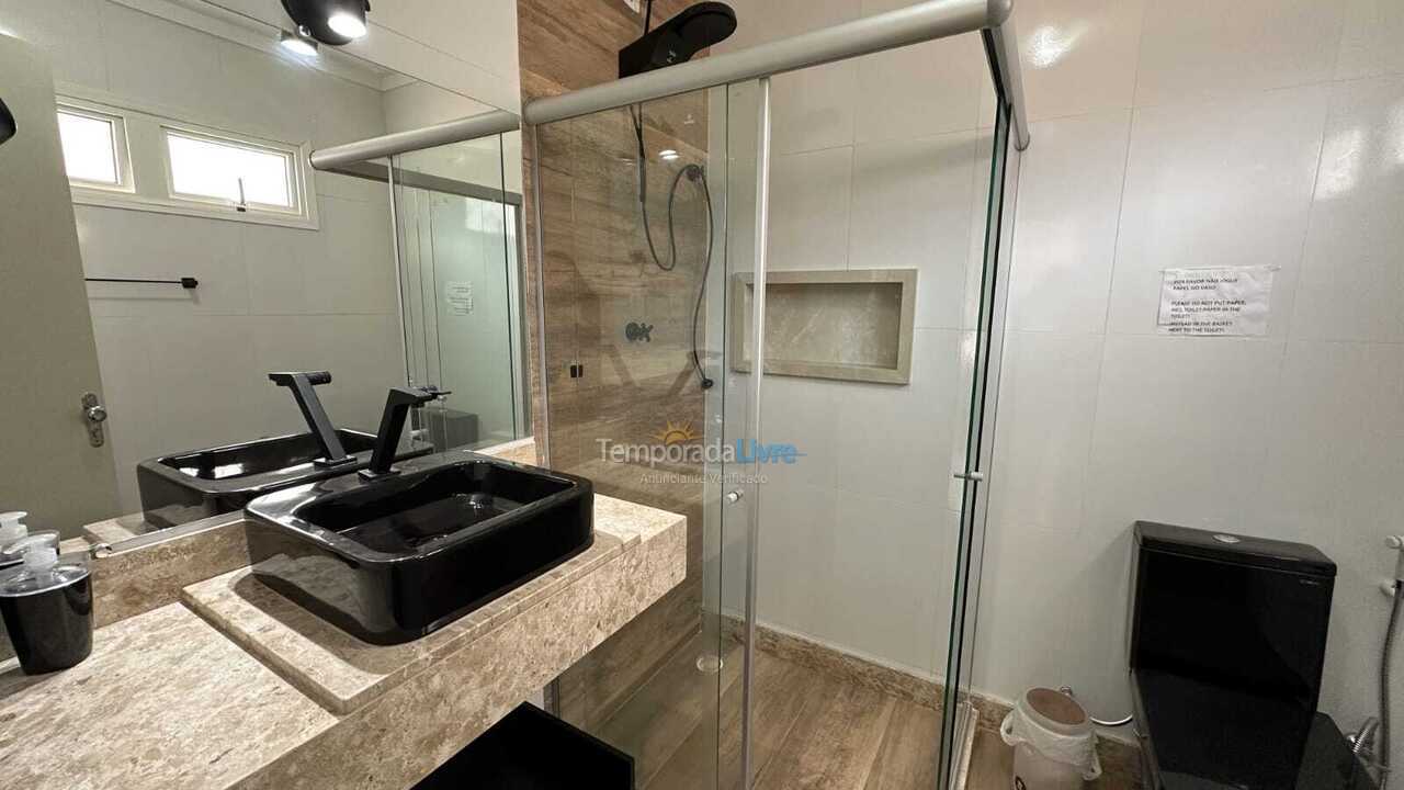 Casa para aluguel de temporada em Camaçari (Praia de Guarajuba)