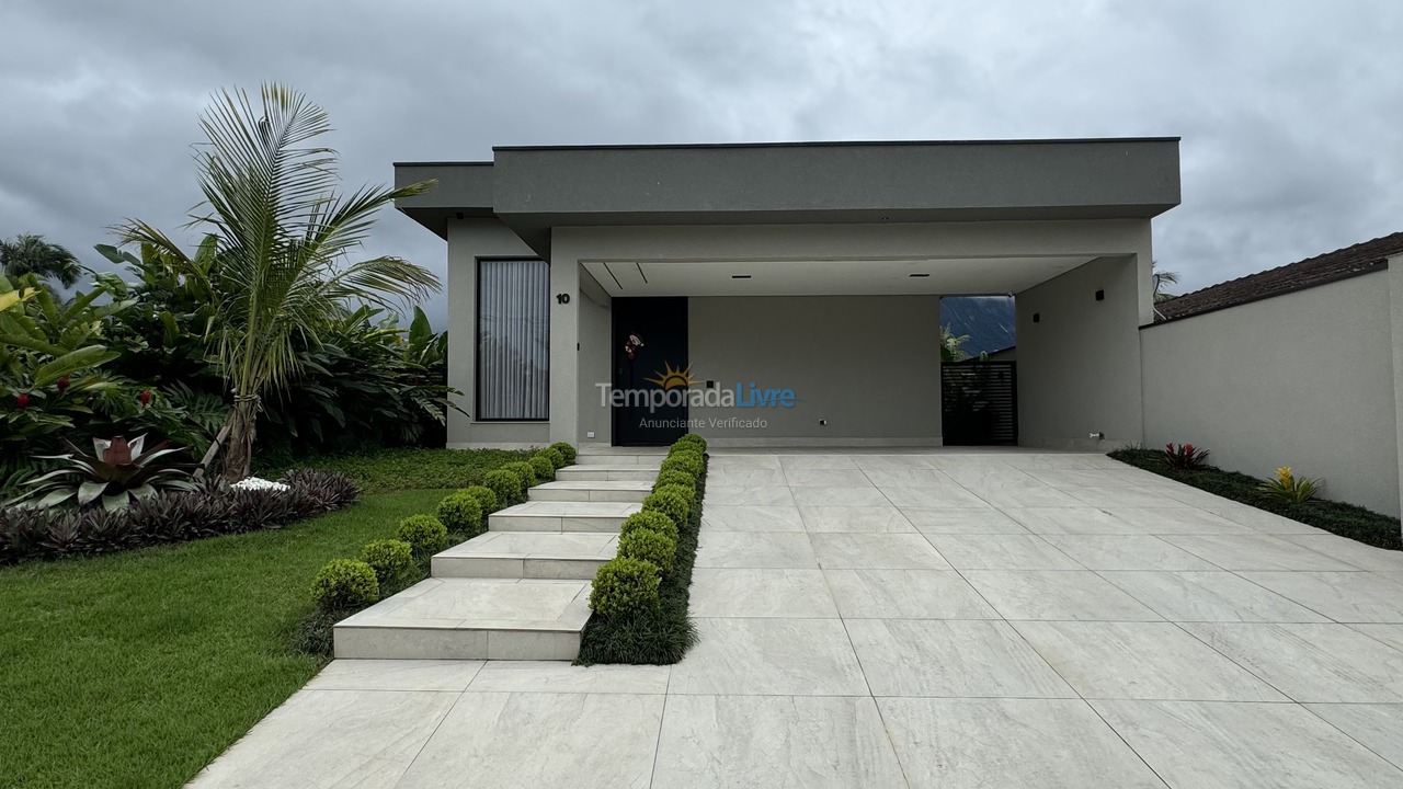 Casa para alquiler de vacaciones em Bertioga (Condominio Morada da Praia)