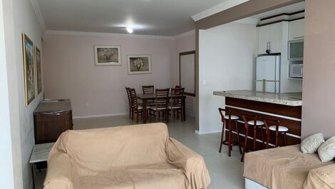 APARTAMENTO DE 4 HABITACIONES FRENTE AL MAR CON VISTA LATERAL