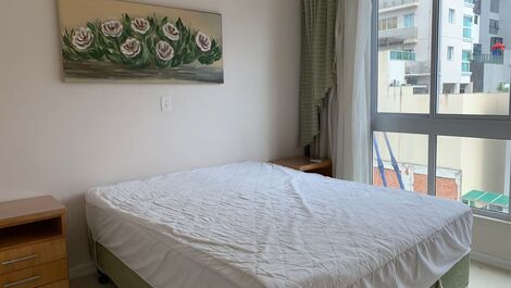 APARTAMENTO DE 4 HABITACIONES FRENTE AL MAR CON VISTA LATERAL