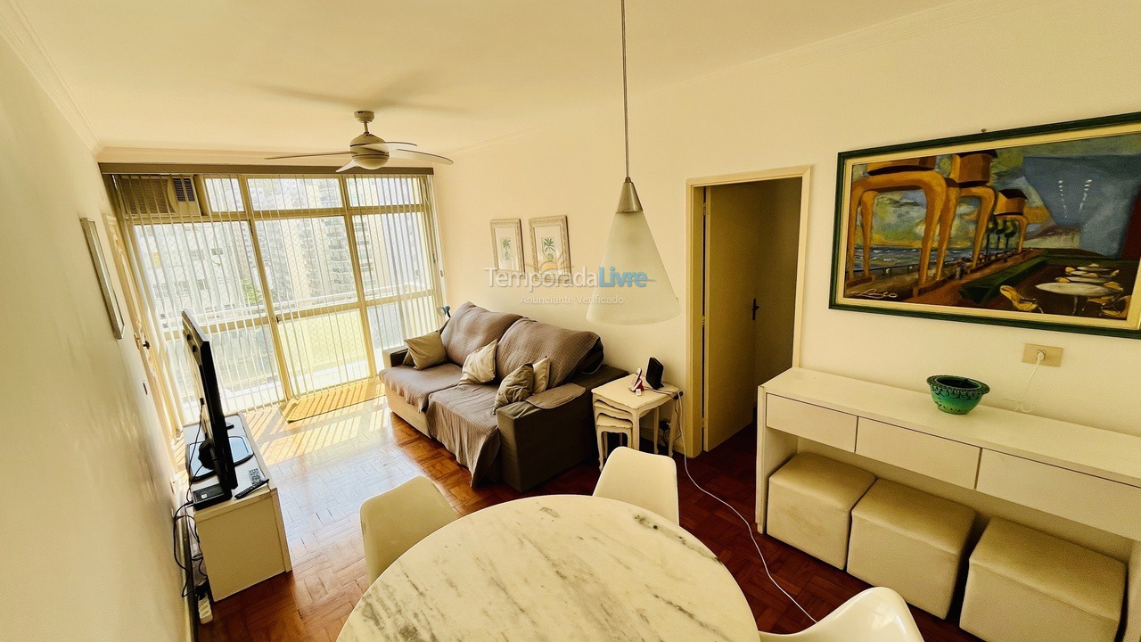 Apartamento para aluguel de temporada em Guarujá (Pitangueiras)